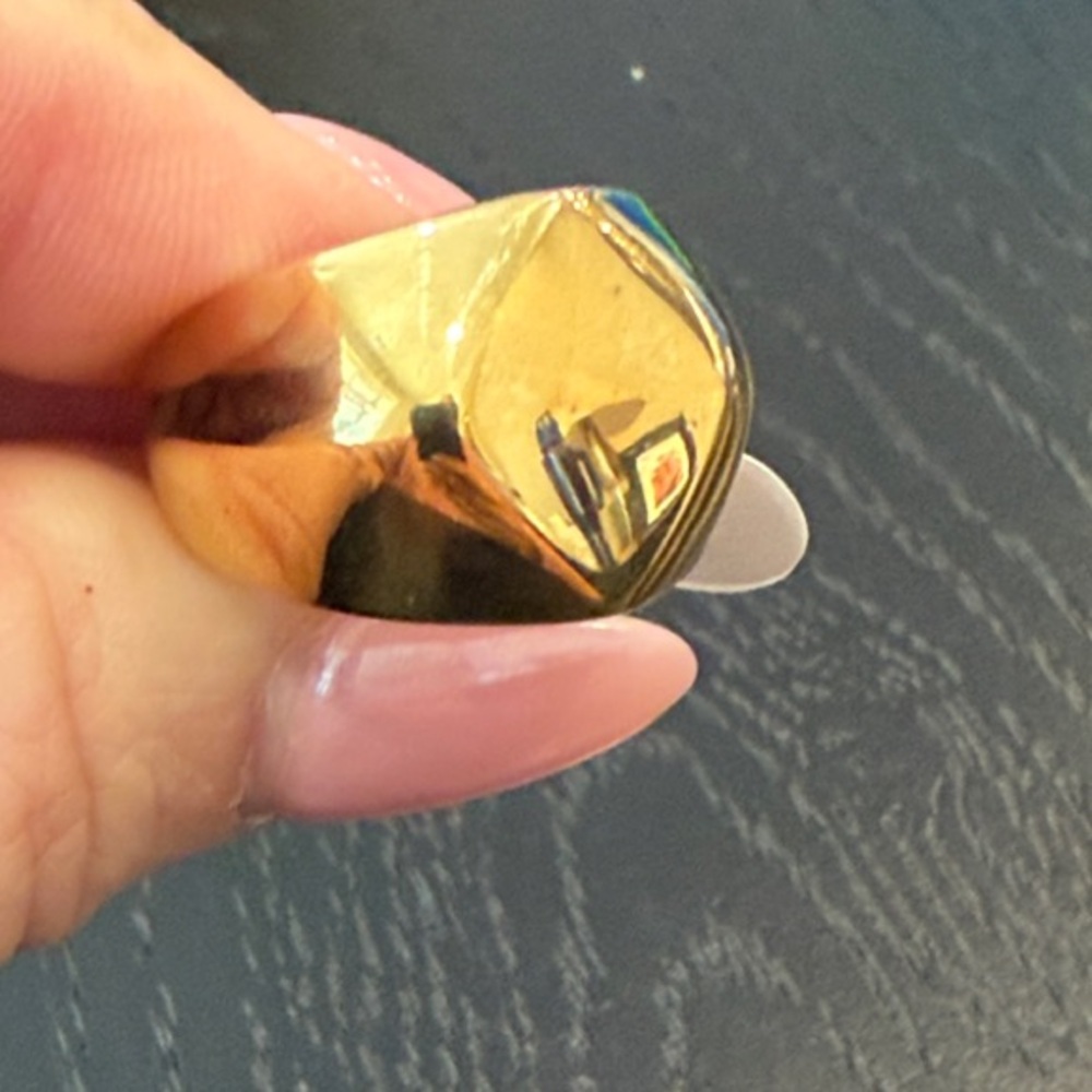 Plunder Gold tone Statement Ring size 9 - MIS1
